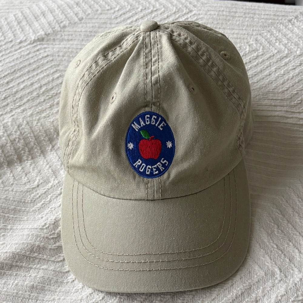Embroidered Maggie Rogers Beige Baseball Cap
